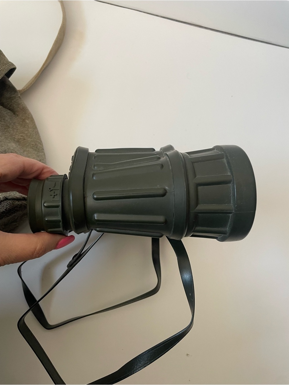 Vintage Tasco 471R Wide Angle Military Binoculars - Picture 4 of 9
